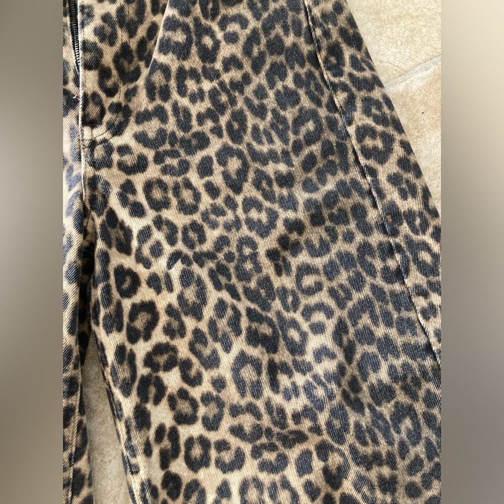 Leopard print high waist barrel jeans - size 4 - Picture 5 of 12